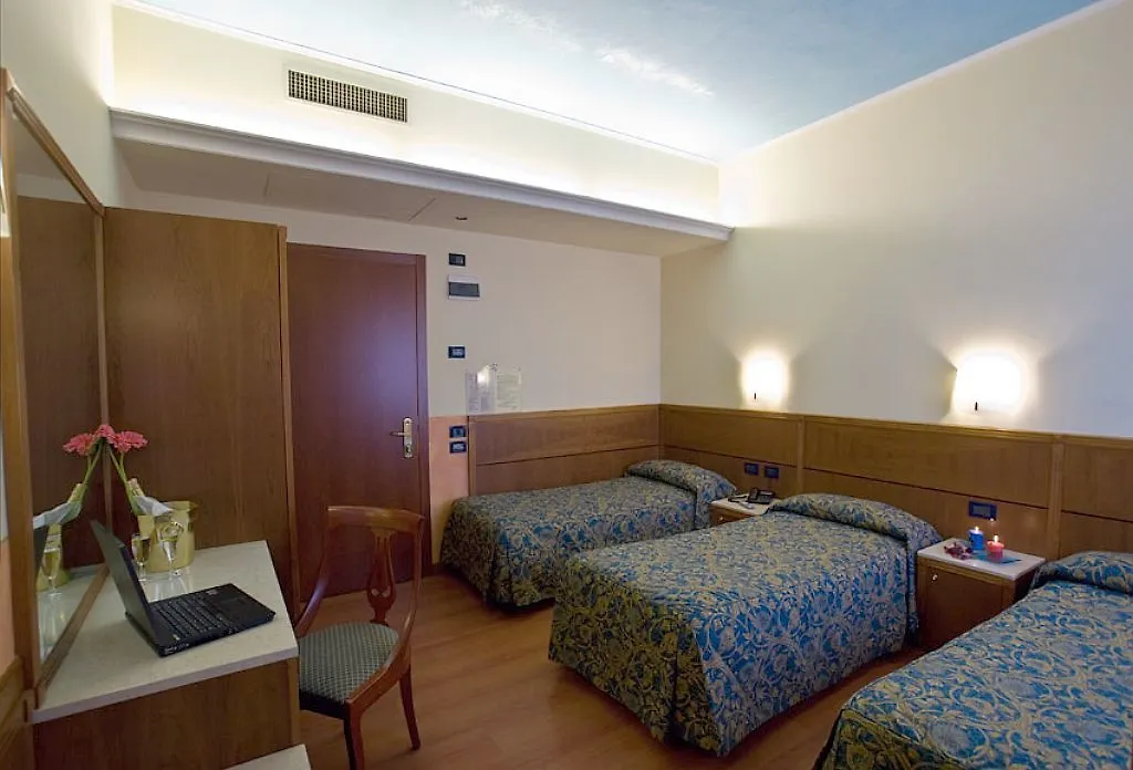 Hotel Ducale Favaro Veneto 3*,